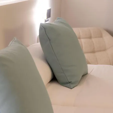 Sleep Turia Music & Art Hotel